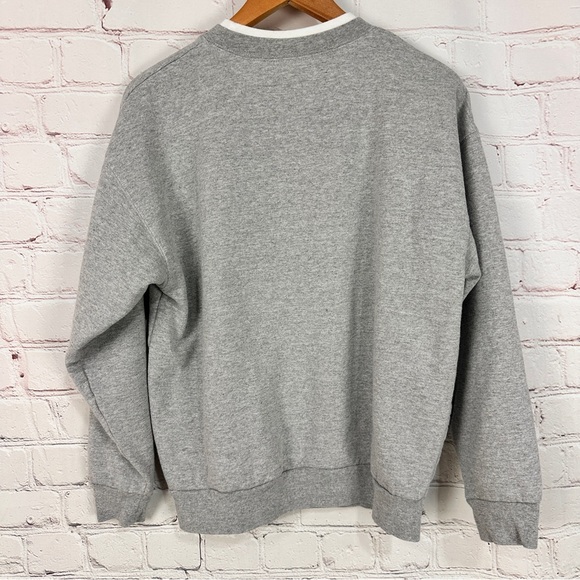 Vintage Gray Christmas Sweater - Picture 2 of 6